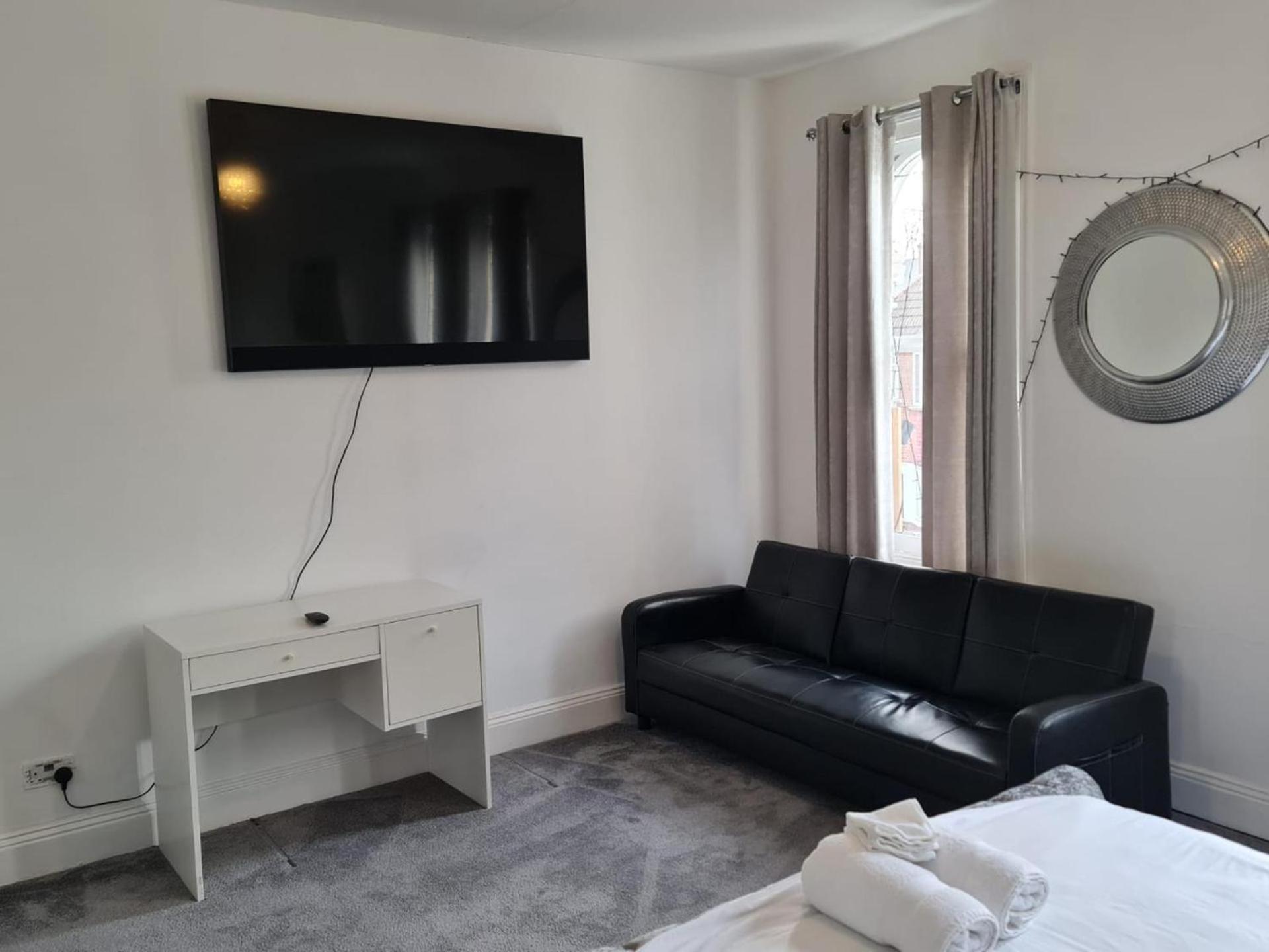 Vila 3-Bed House In London Self-Contained In Ladywell Exteriér fotografie